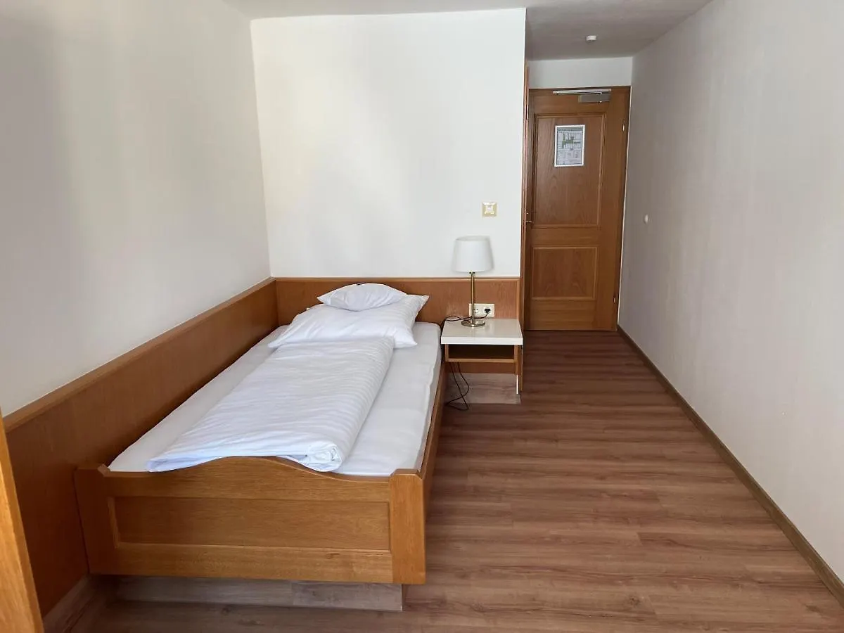 Hotel Jungbraeu Abensberg 0*,  Γερμανία